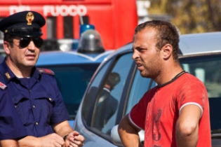 Ionut Cocioba, autista del tir incidente ferroviario Fasano Cisternino (foto Giuseppe Fanizza)